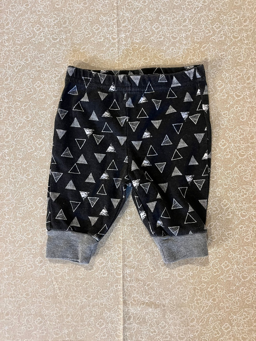 3-month-pants-baby-essentials-black-w-triangles