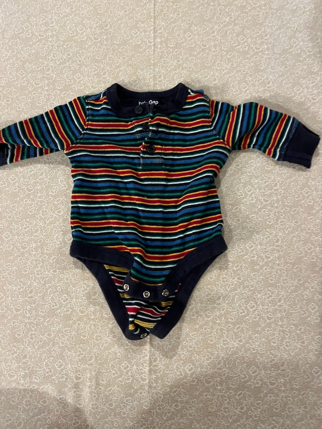 3-6-month-shirt-baby-gap-long-sleeve-colour-striped