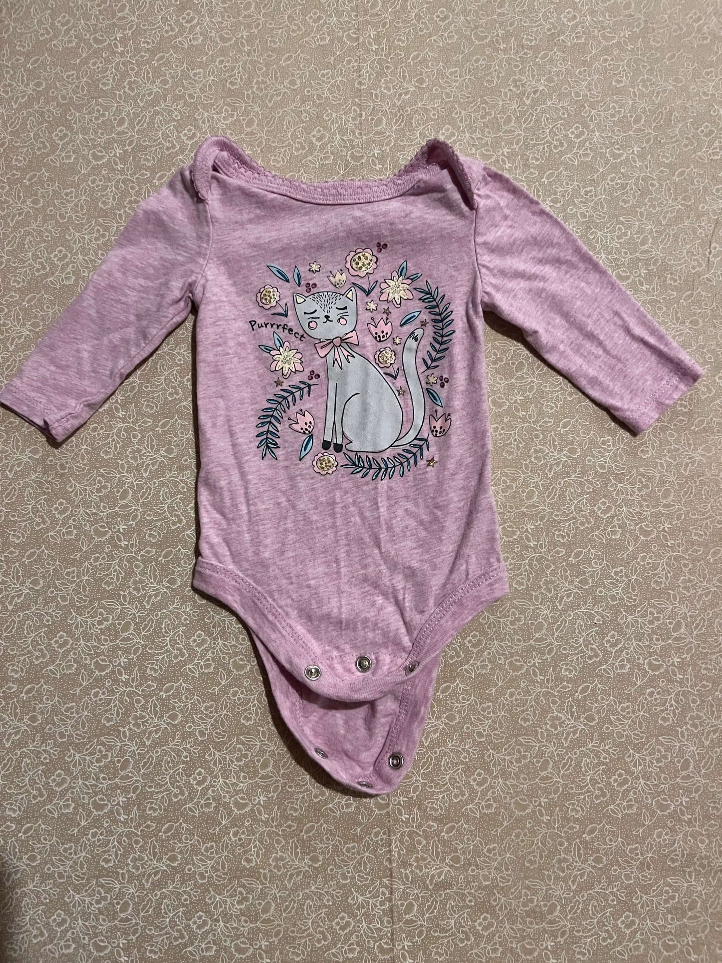 0-3-month-long-sleeve-diaper-shirt-george-light-purple-cat
