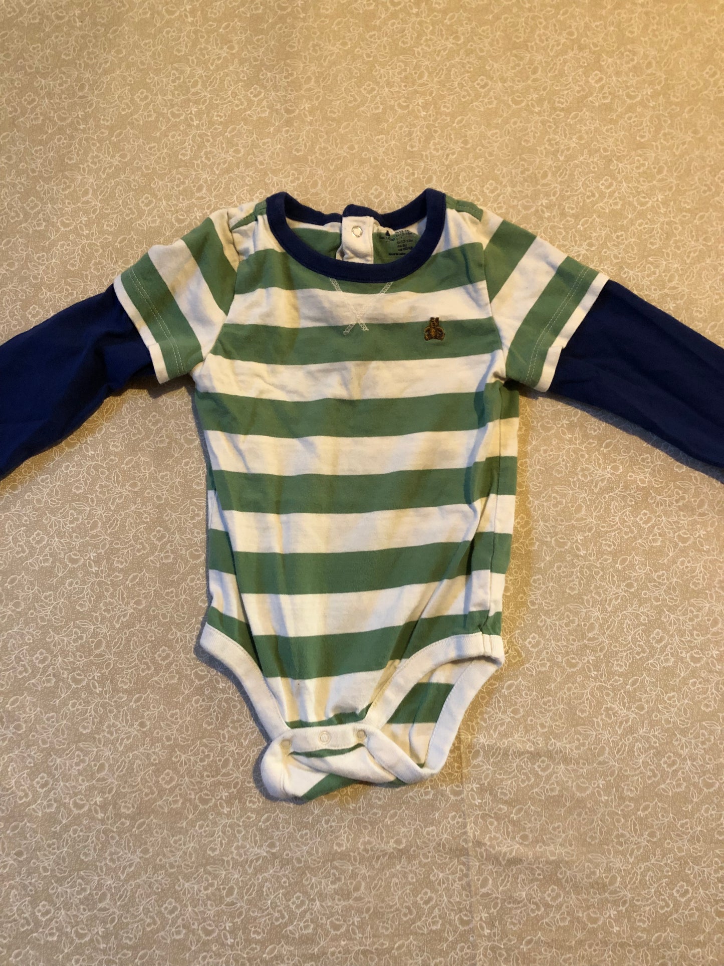 12-18-month-long-sleeve-diaper-baby-gap-green-white-blue-stripes