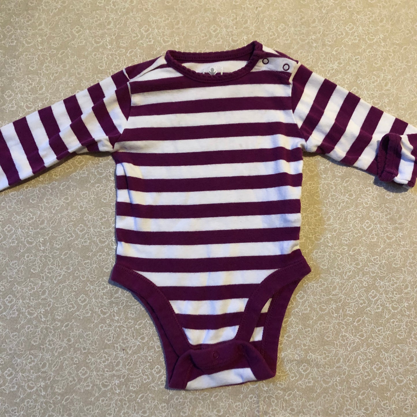 6-12-months-long-sleeve-diaper-shirts-old-navy-purple-white-stripes