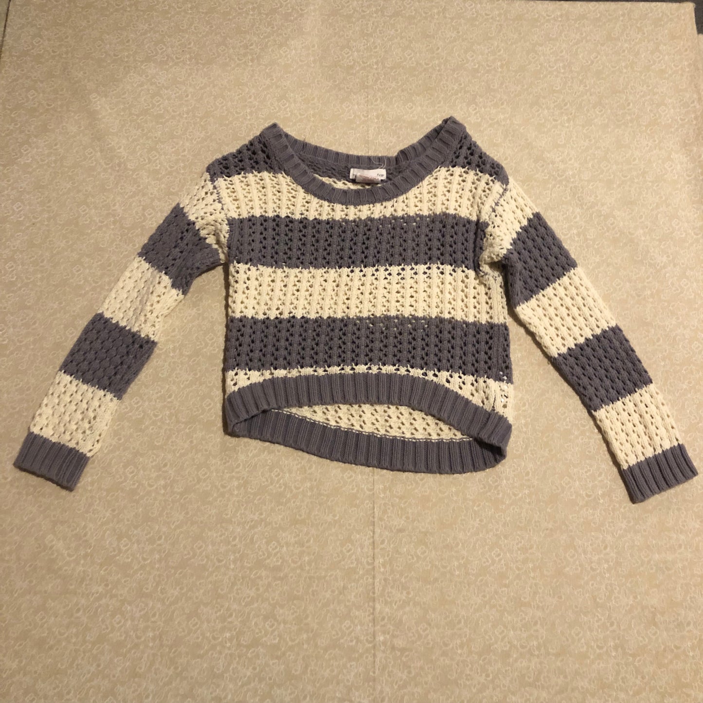 7-8-sweater-eagleeye-grey-white-knit