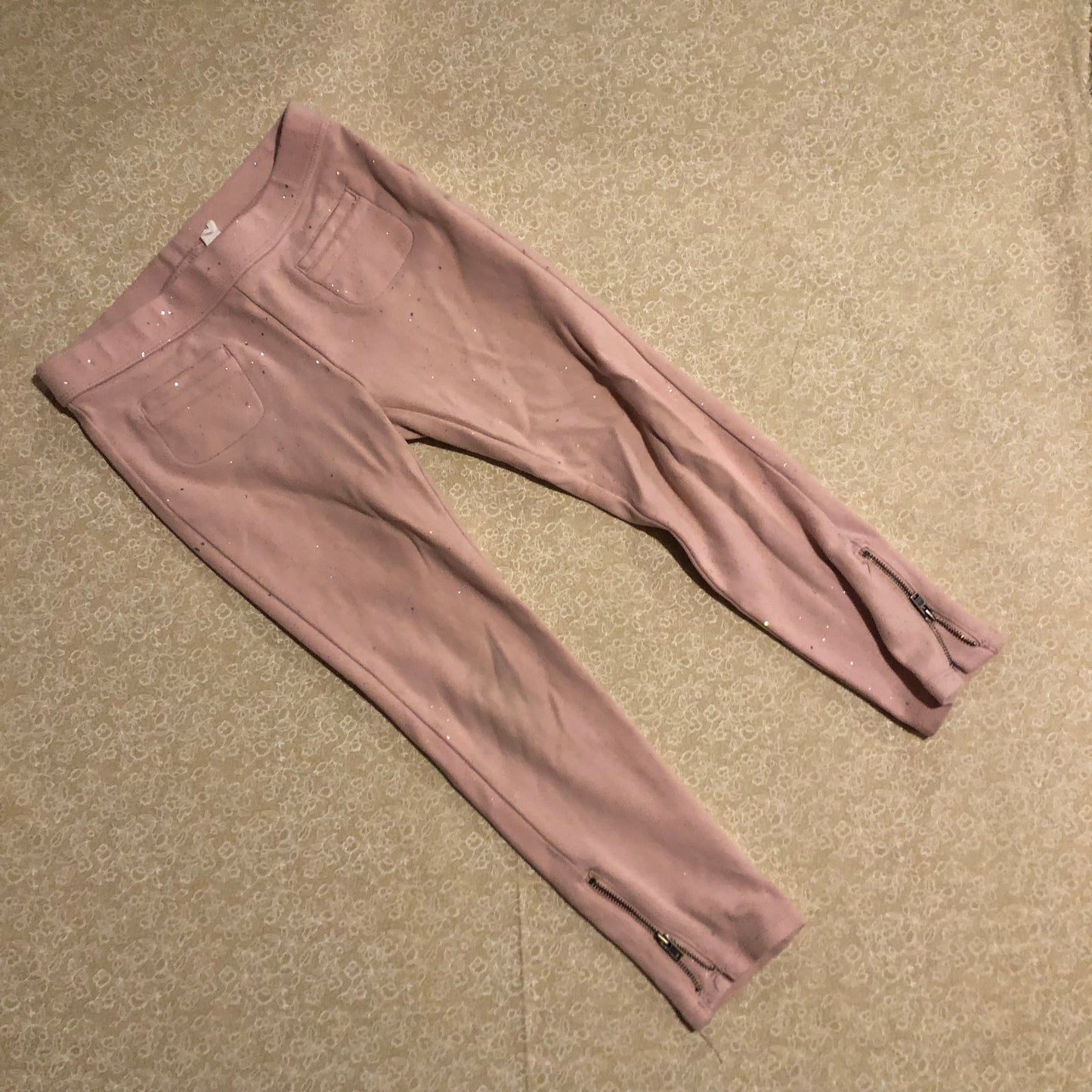 small-pants-gap-pink-joggers