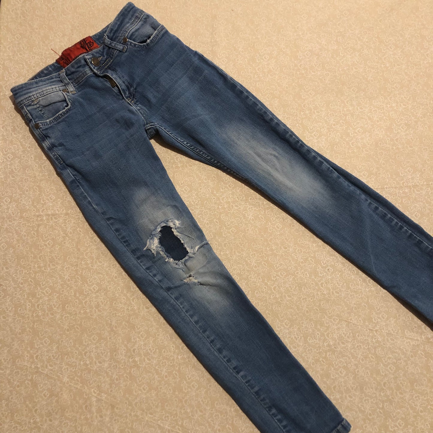 9-10-pants-dfnd-light-blue-jeans-fake-rips